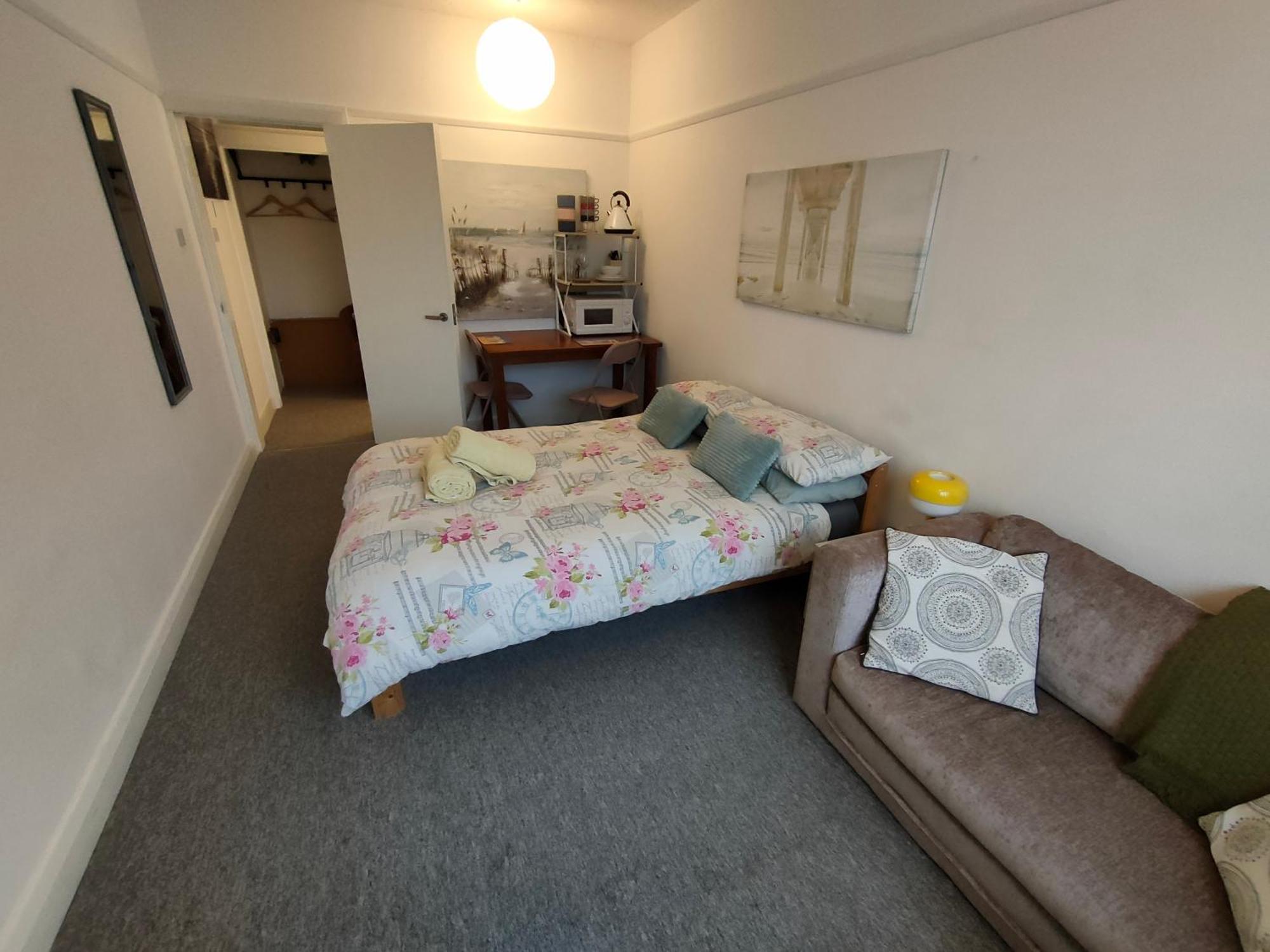 Guest Suite 50M From The Beach Bognor Regis Exteriör bild